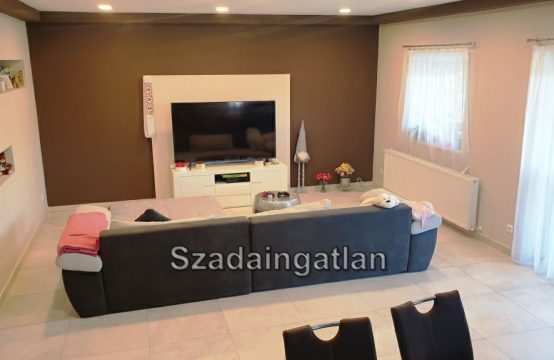 Szada, Szőlőhegyen gyönyörű családi ház eladó!